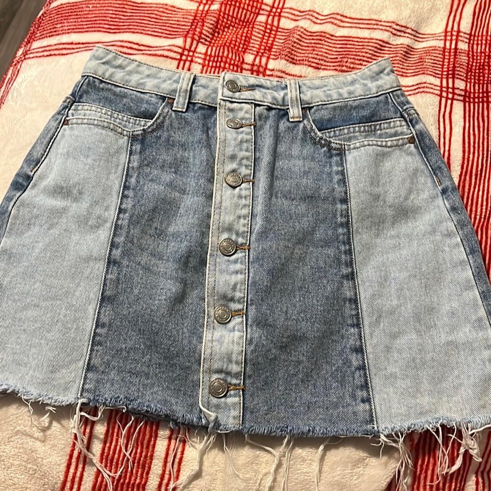 Pacsun denim skirt size 27